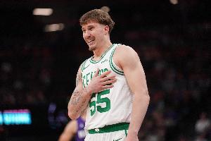 谢尔曼后场篮板狂潮引热议，球迷：这就是NBA级别的防守！